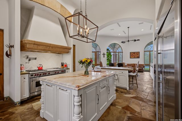 1726 GREYSTONE RDG, San Antonio, TX 78258