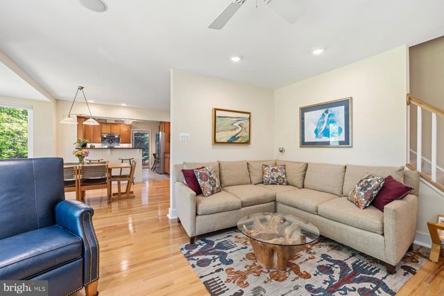 27279 CAT CREEK RD, Mechanicsville, MD 20659