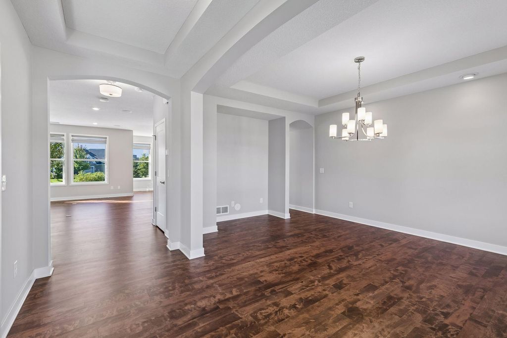6539 Arctic Way, Inver Grove Heights, MN 55077 — photo 2