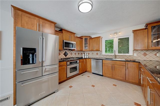 4362 Karls Gate Drive, Marietta, GA 30068