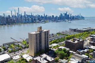 6600 Boulevard East 6C, West New York, NJ 07093