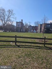 2232 W DIAMOND ST, Philadelphia, PA 19121