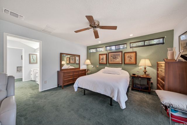 29323 No Le Hace, Fair Oaks Ranch, TX 78015