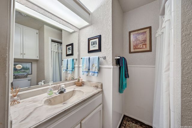 29323 No Le Hace, Fair Oaks Ranch, TX 78015