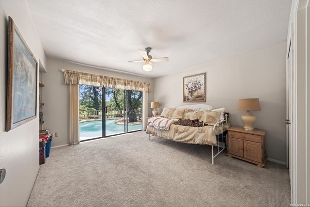 29323 No Le Hace, Fair Oaks Ranch, TX 78015