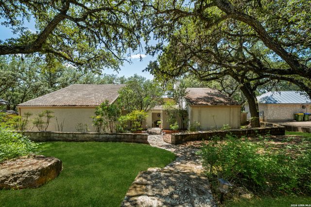 29323 No Le Hace, Fair Oaks Ranch, TX 78015