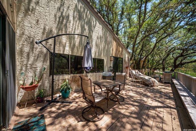 29323 No Le Hace, Fair Oaks Ranch, TX 78015