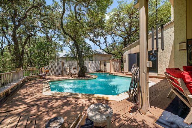29323 No Le Hace, Fair Oaks Ranch, TX 78015