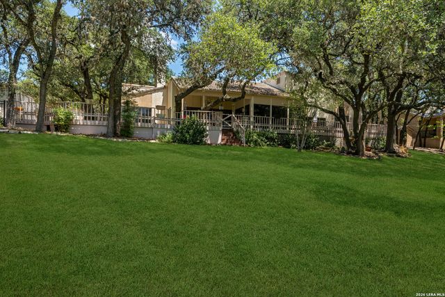 29323 No Le Hace, Fair Oaks Ranch, TX 78015
