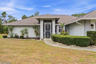 27376 Imperial Oaks CIR, Bonita Springs, FL 34135