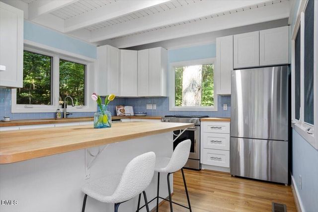 195 Marilyn Lane, Chapel Hill, NC 27514