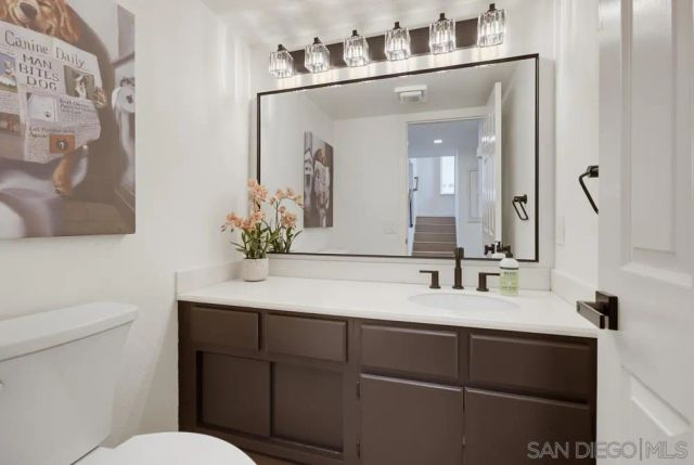 4966 Corte Playa Palmera, San Diego, CA 92124