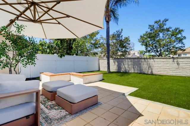 4966 Corte Playa Palmera, San Diego, CA 92124