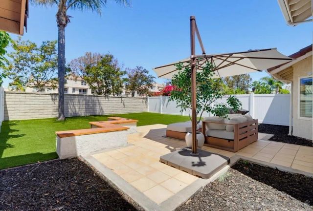 4966 Corte Playa Palmera, San Diego, CA 92124