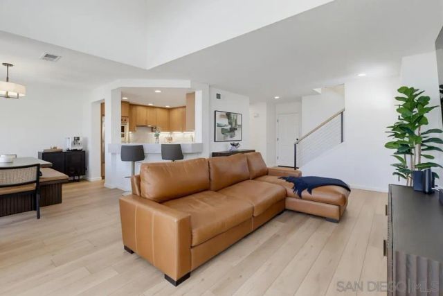 4966 Corte Playa Palmera, San Diego, CA 92124