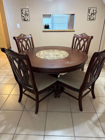 2649 NW 48th Terrace 433, Lauderdale Lakes, FL 33313