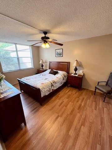 2649 NW 48th Terrace 433, Lauderdale Lakes, FL 33313