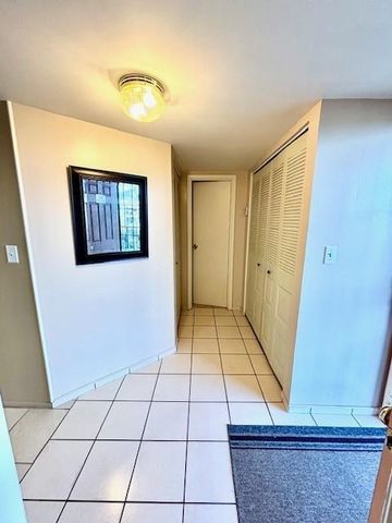 2649 NW 48th Terrace 433, Lauderdale Lakes, FL 33313