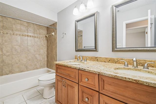 15908 COUNTRY PLACE, Tampa, FL 33624