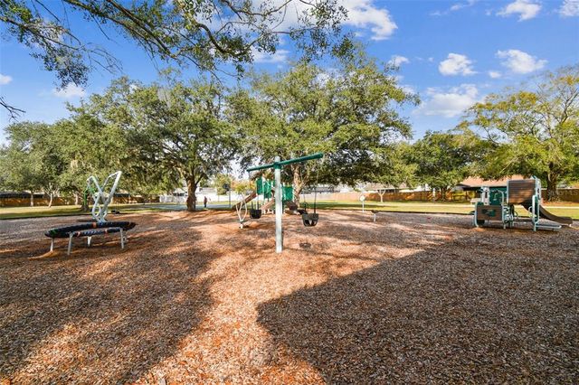 15908 COUNTRY PLACE, Tampa, FL 33624