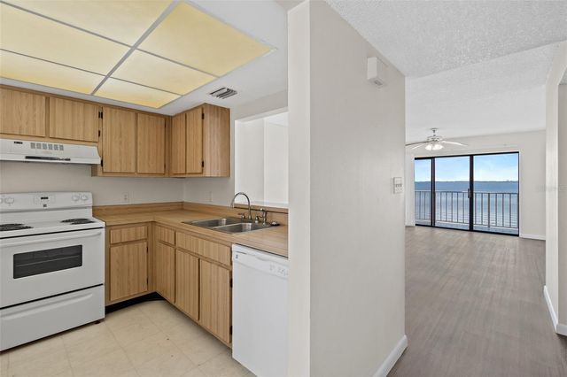 6760 N HIGHWAY 1 3204, Cocoa, FL 32927