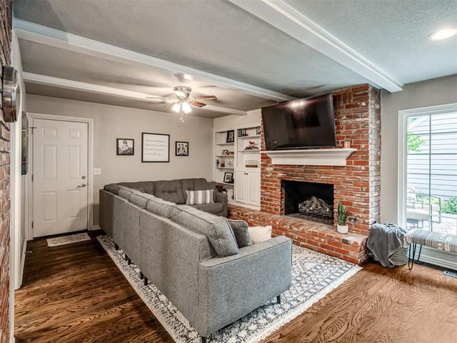 1708 Olde Towne Road, Edmond, OK 73034