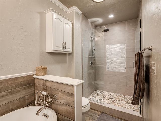 1708 Olde Towne Road, Edmond, OK 73034