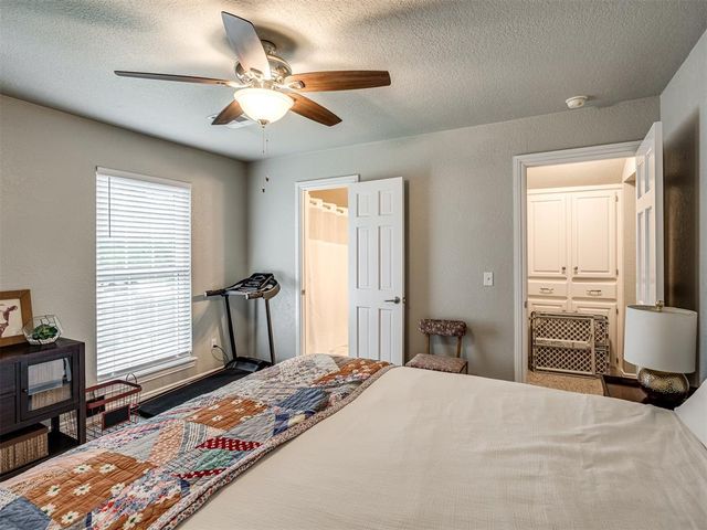 1708 Olde Towne Road, Edmond, OK 73034