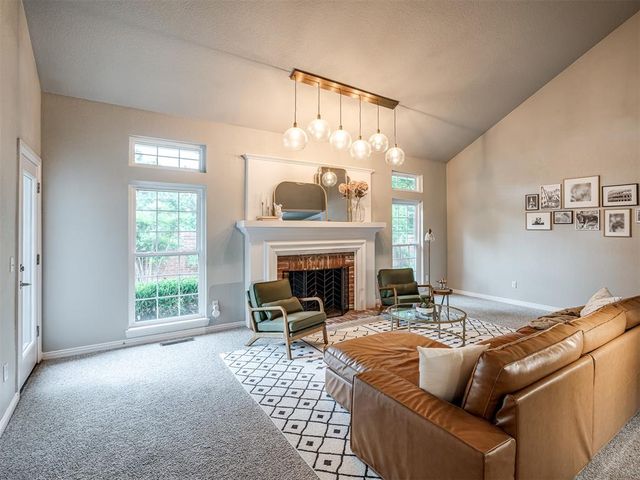 1708 Olde Towne Road, Edmond, OK 73034