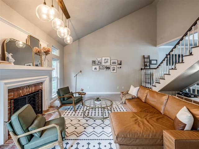 1708 Olde Towne Road, Edmond, OK 73034