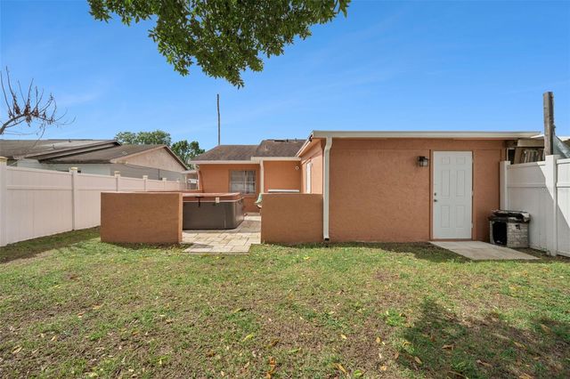 6837 EDGEFIELD LANE, Orlando, FL 32822