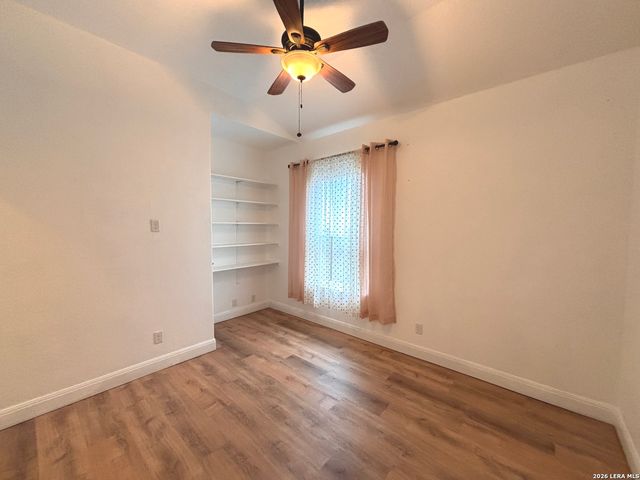 5819 AKIN PL, San Antonio, TX 78261