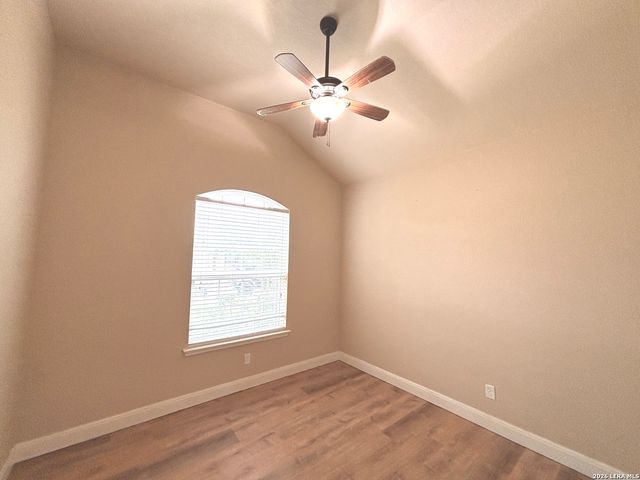 5819 AKIN PL, San Antonio, TX 78261