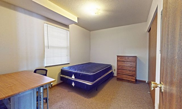 1007 S Locust Street, Champaign, IL 61820