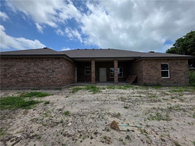 13602 River Forest Dr, Corpus Christi, TX 78410