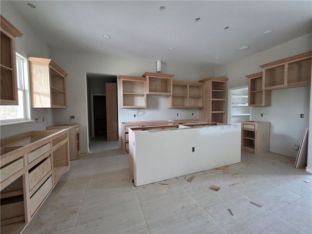 13602 River Forest Dr, Corpus Christi, TX 78410