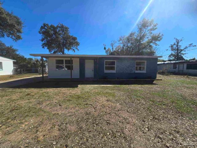 517 Chaseville St, Pensacola, FL 32507