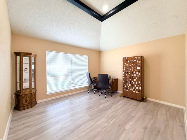 6506 Briar Glade Drive, Houston, TX 77072