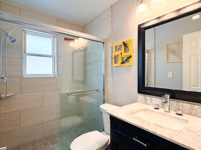 6506 Briar Glade Drive, Houston, TX 77072