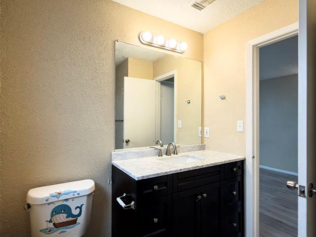 6506 Briar Glade Drive, Houston, TX 77072