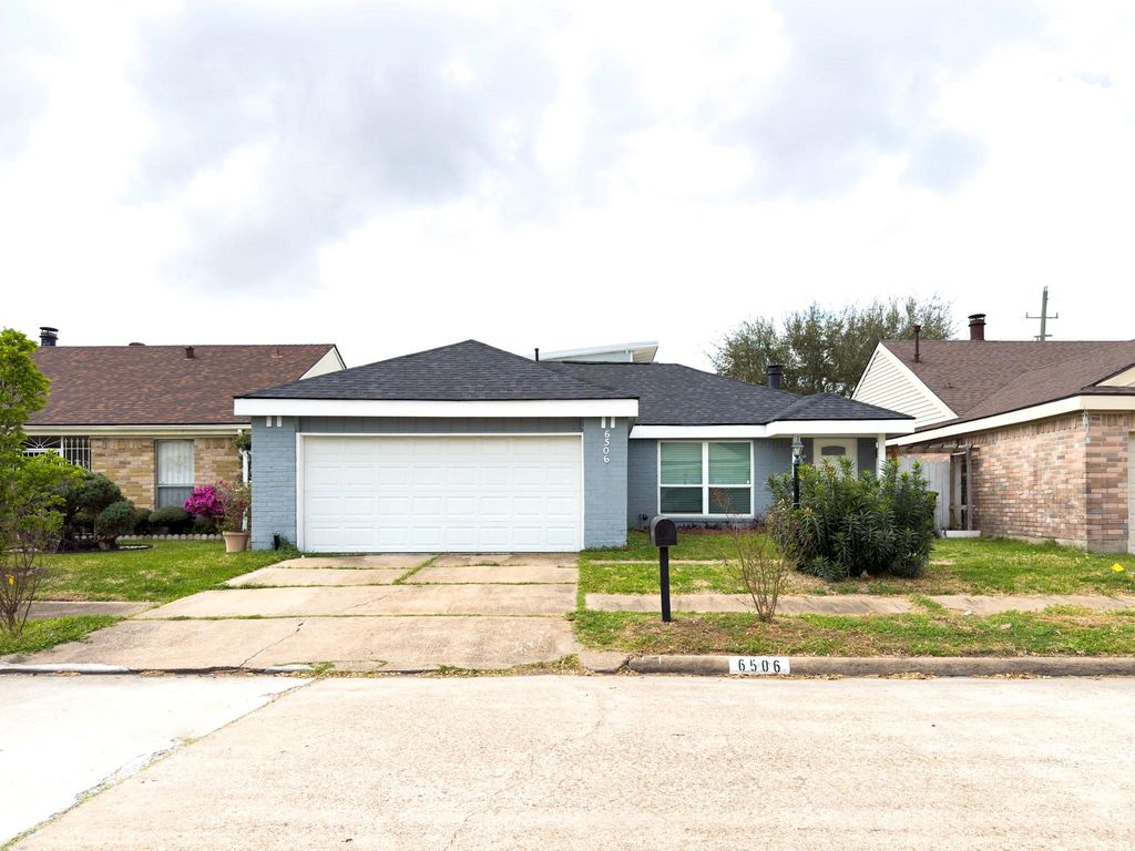 6506 Briar Glade Drive, Houston, TX 77072