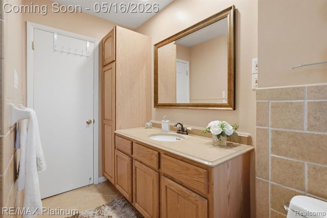 1546 S Milford Road, Milford, MI 48381