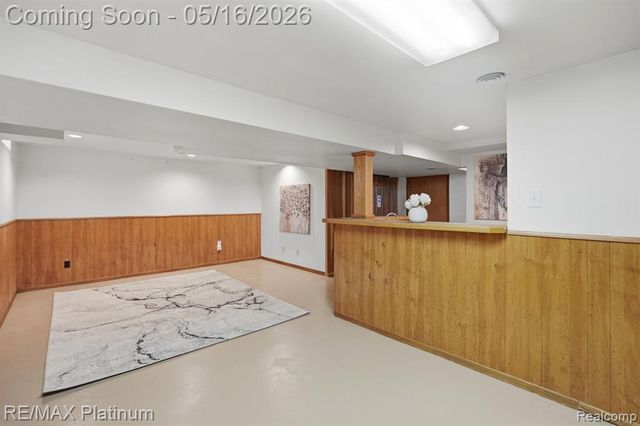 1546 S Milford Road, Milford, MI 48381