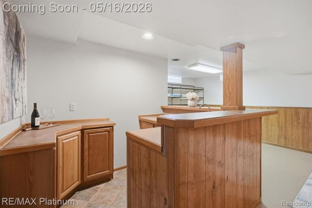 1546 S Milford Road, Milford, MI 48381