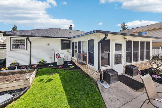 3812 5th AVENUE, South Milwaukee, WI 53172