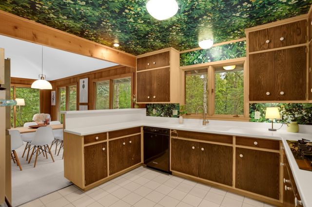 3775 Big Fox Road, Gem Lake, MN 55110