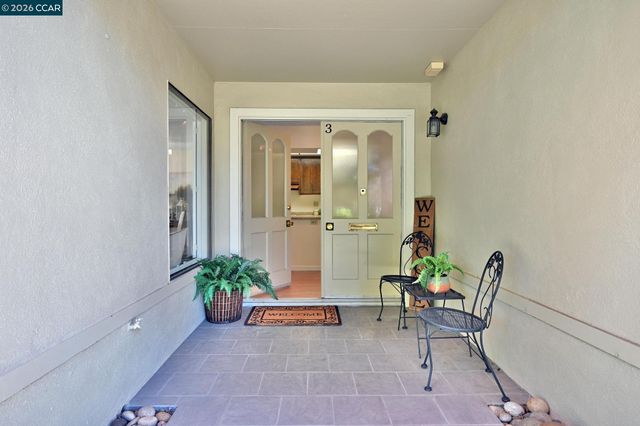 2217 Pine Knoll Dr 3, Walnut Creek, CA 94595