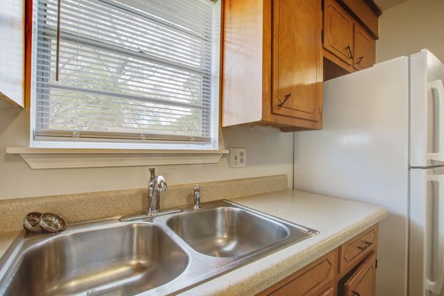 1908 Swift Avenue, Charleston, SC 29407