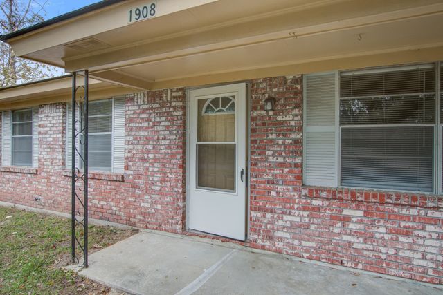 1908 Swift Avenue, Charleston, SC 29407