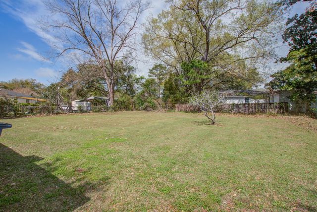1908 Swift Avenue, Charleston, SC 29407